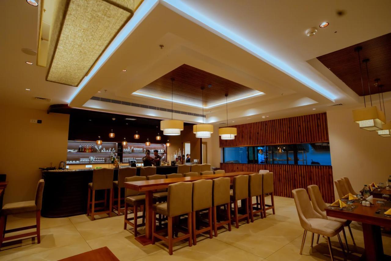 ホテル Beeza Clubhouse コッタヤム エクステリア 写真